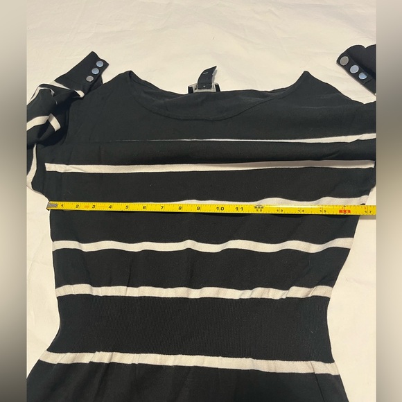 WHBM Women’s Black & White Striped 3/4 Sleeve Knit Sweater Tunic Dress Size M - Picture 9 of 13